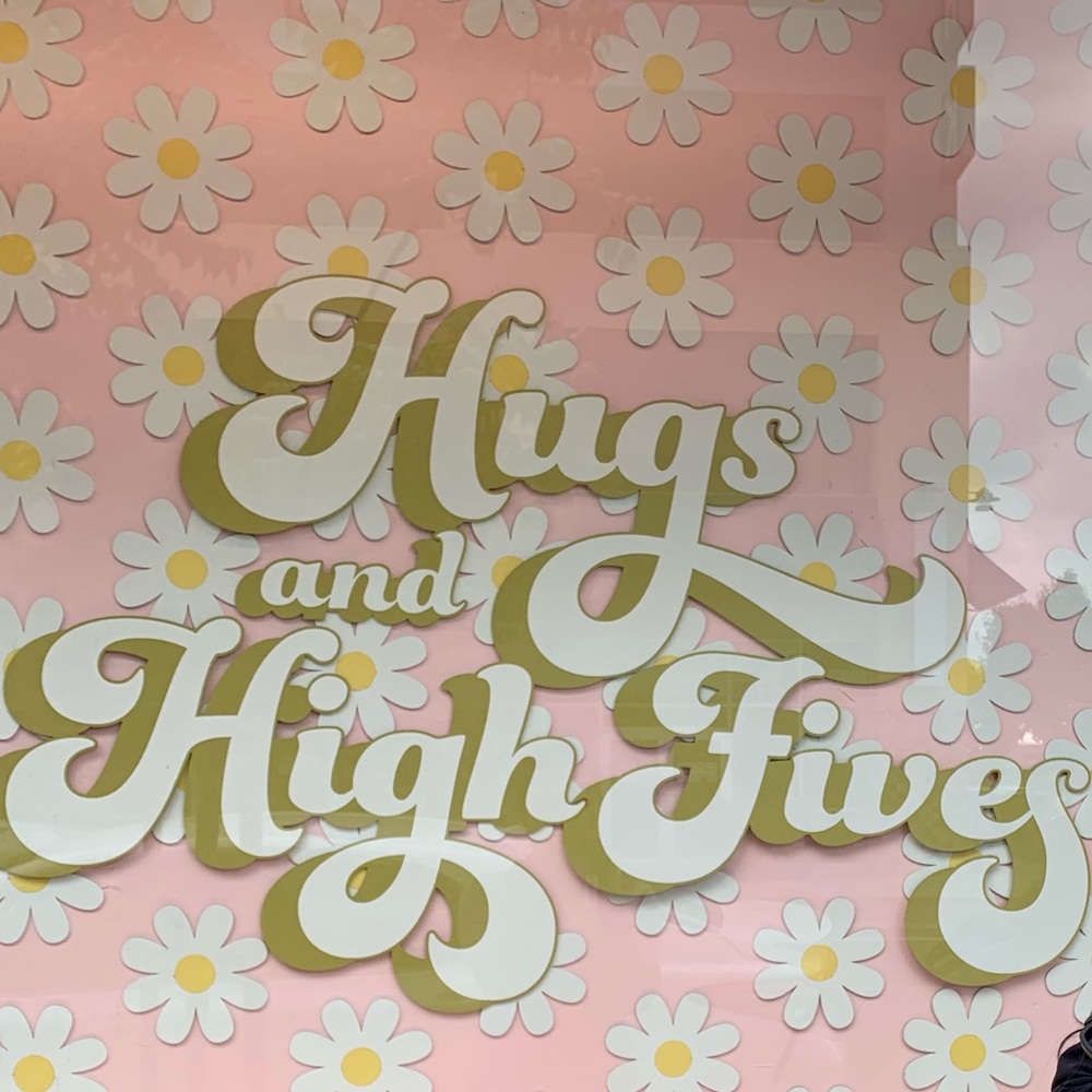 Meet your Posher, Joy